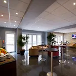 Design-konferenzhotel & Restaurant Steinernes Schweinchen מלון 4*