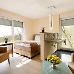 מלון Design-konferenzhotel & Restaurant Steinernes Schweinchen קאסל