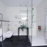 Design-konferenzhotel & Restaurant Steinernes Schweinchen קאסל