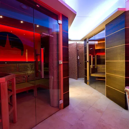 Design-konferenzhotel & Restaurant Steinernes Schweinchen מלון