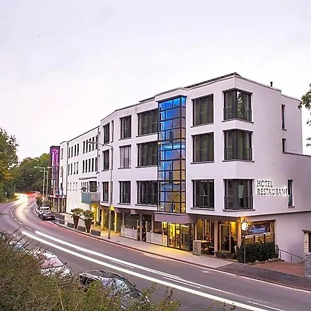 Design-konferenzhotel & Restaurant Steinernes Schweinchen Hotel 4*