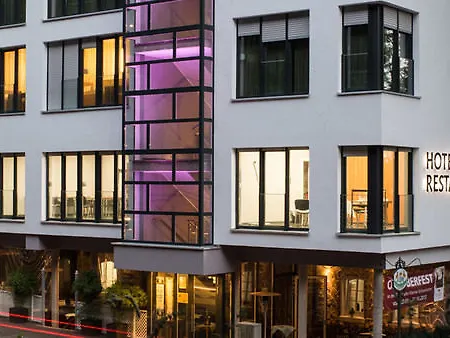 Design-konferenzhotel & Restaurant Steinernes Schweinchen קאסל